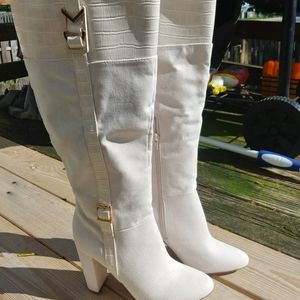 Nova high-heeled buckle boot